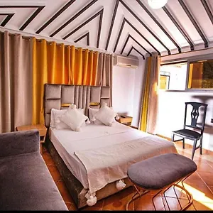 Riad Douirtna, Marrakesh
